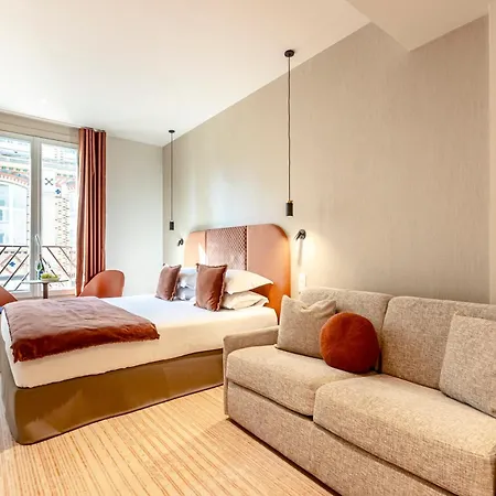 Fl By Sweett מלון 4*