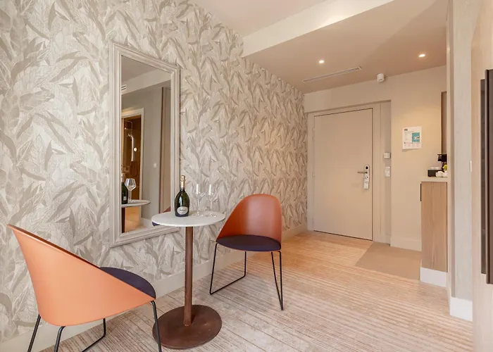 Fl By Sweett 4* Paris