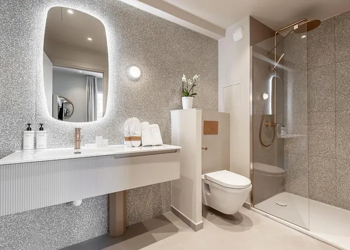 Fl By Sweett 4* Paris