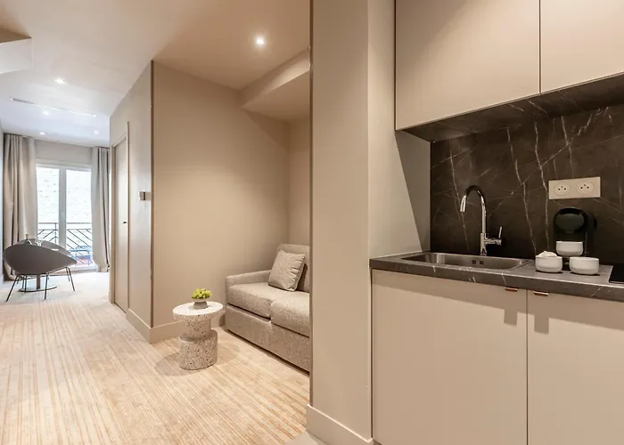 Hotel Fl By Sweett 4*