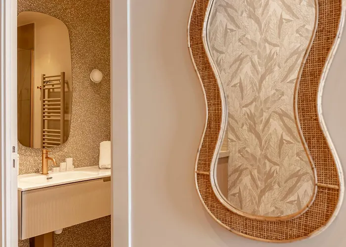 Fl By Sweett Hotel Paris