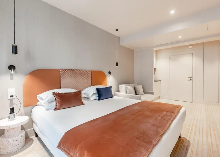 Hotel Fl By Sweett 4*