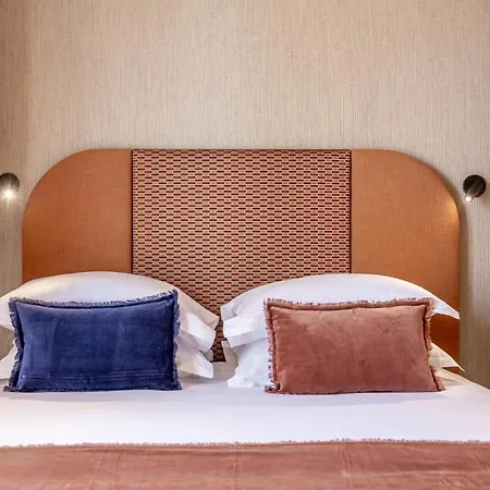 Fl - By Sweett Hotel Paris