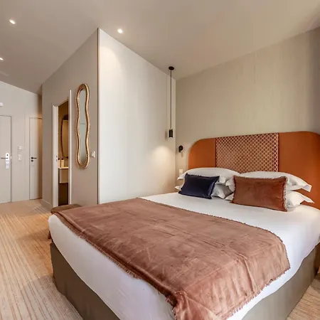 Otel Fl By Sweett Paris