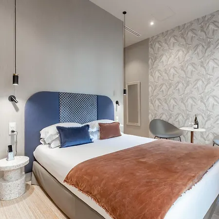 Fl By Sweett Hotell 4*