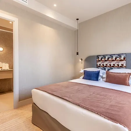 Fl - By Sweett Hotel Paris