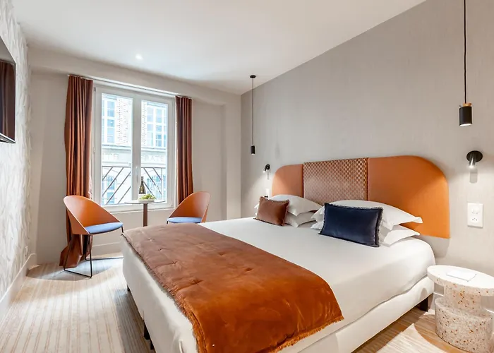 Fl By Sweett Hotel